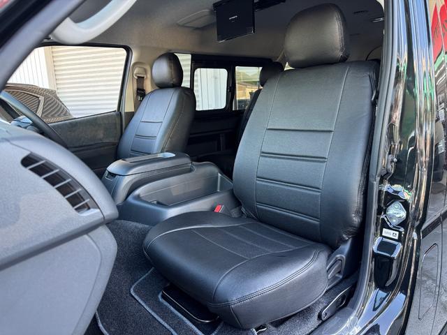 Toyota HIACE WAGON 2026