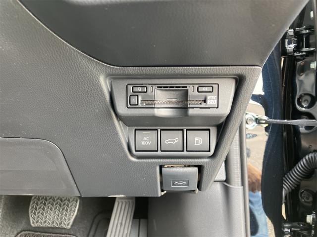 Toyota PRIUS 2025
