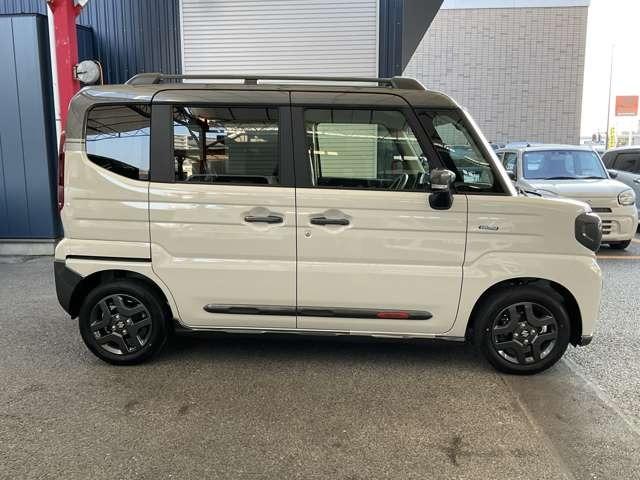 Suzuki SPACIA GEAR 2025