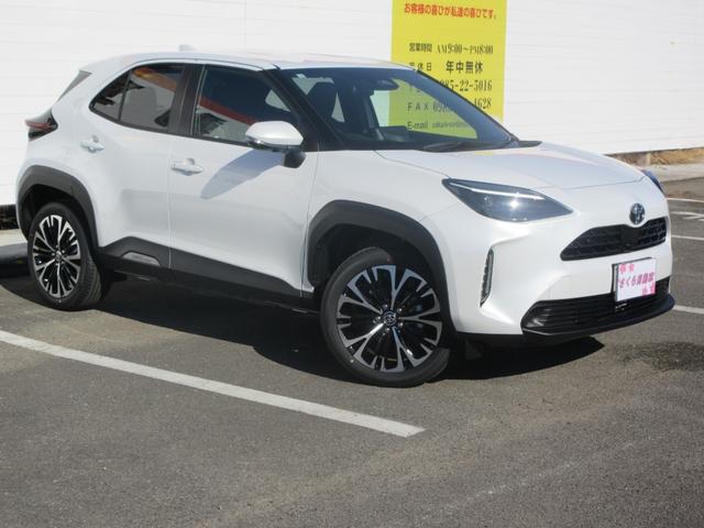 Toyota YARIS CROSS 2026