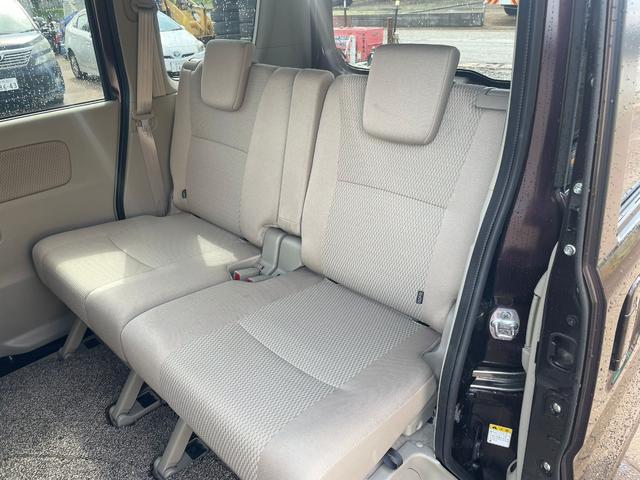 Nissan NV100 Clipper Rio 2023