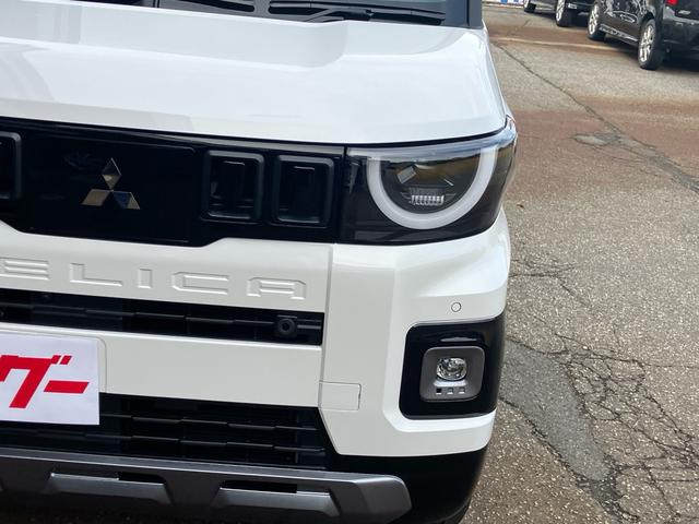 Mitsubishi DELICA MINI 2026