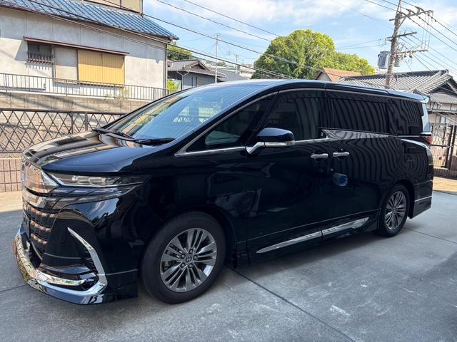 Toyota ALPHARD 2024