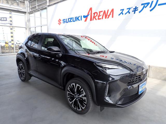 Toyota YARIS CROSS 2025