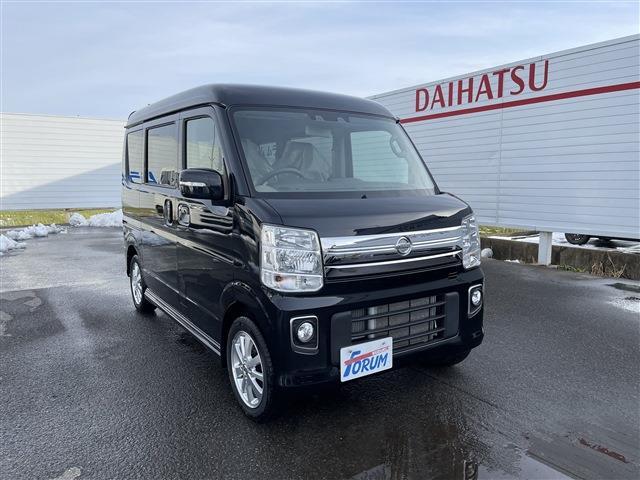 Nissan NV100 Clipper Rio 2023