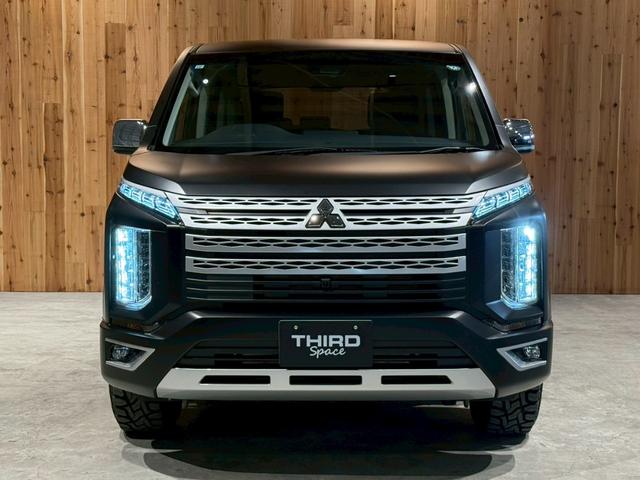 Mitsubishi DELICA D:5 2024