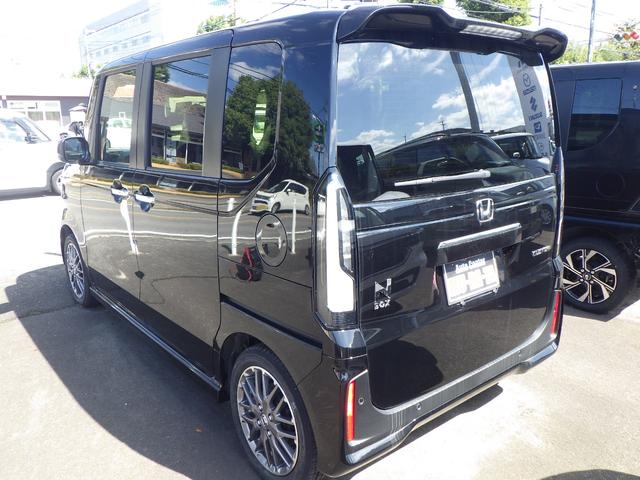 Honda N-BOX CUSTOM 2024