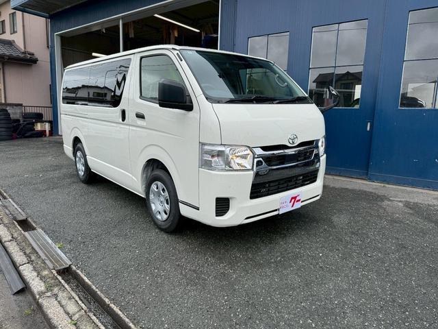 Toyota HIACE VAN 2025