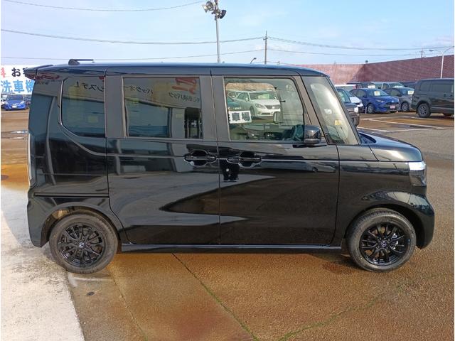 Honda N-BOX CUSTOM 2026