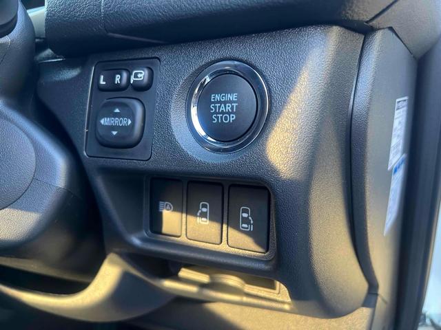 Toyota HIACE VAN 2025