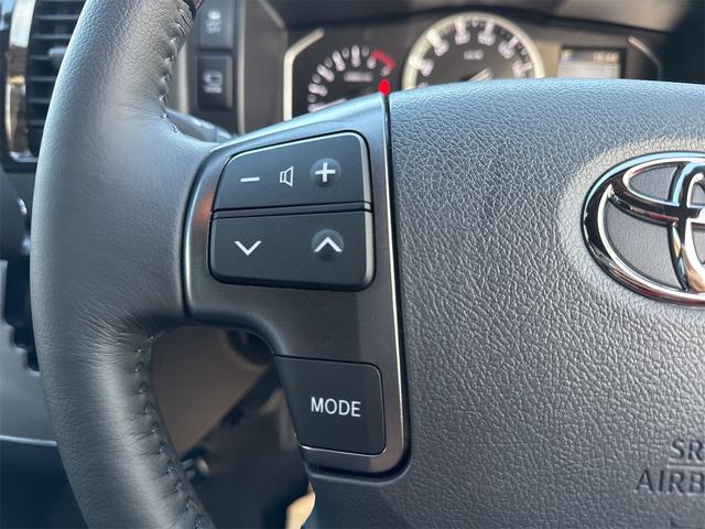 Toyota HIACE VAN 2026