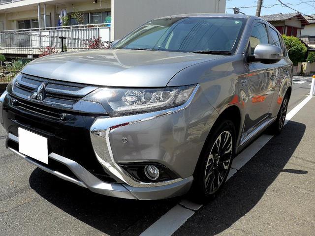 Mitsubishi OUTLANDER PHEV 2015