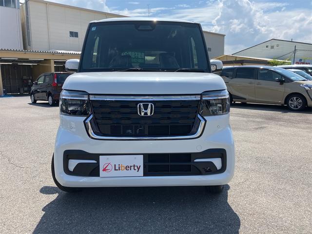 Honda N-BOX CUSTOM 2025