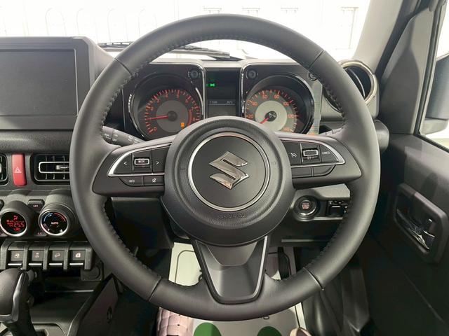 Suzuki JIMNY 2025