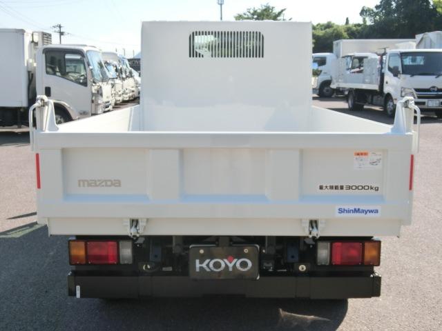 Mazda TITAN TRUCK 2025