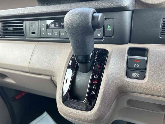 Honda N-BOX JOY 2024