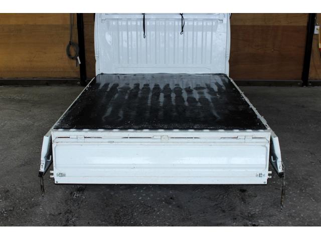 Nissan NT100CLIPPER TRUCK 2012