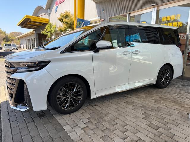 Toyota VELLFIRE HYBRID 2025