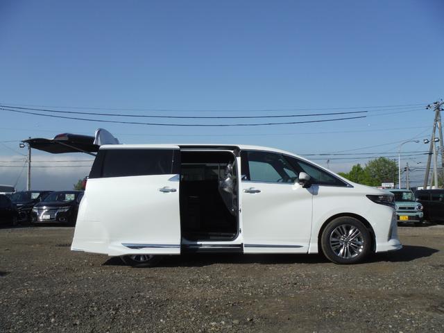Toyota ALPHARD 2025