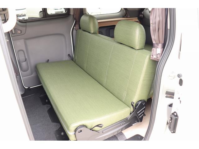 Nissan NV200 VANETTE VAN 2026