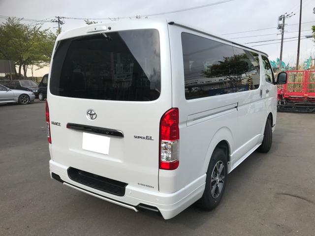 Toyota HIACE VAN 2026