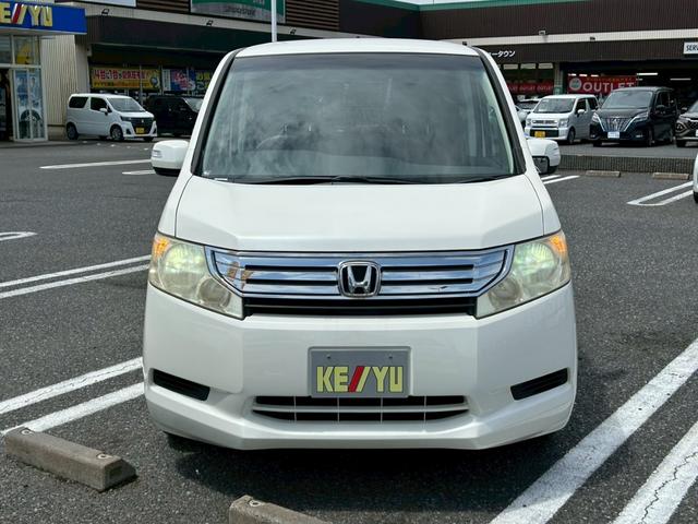 Honda STEPWAGON 2011