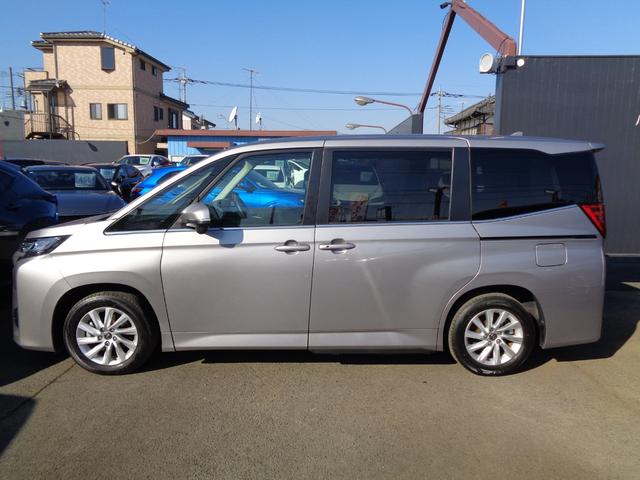 Toyota NOAH 2023