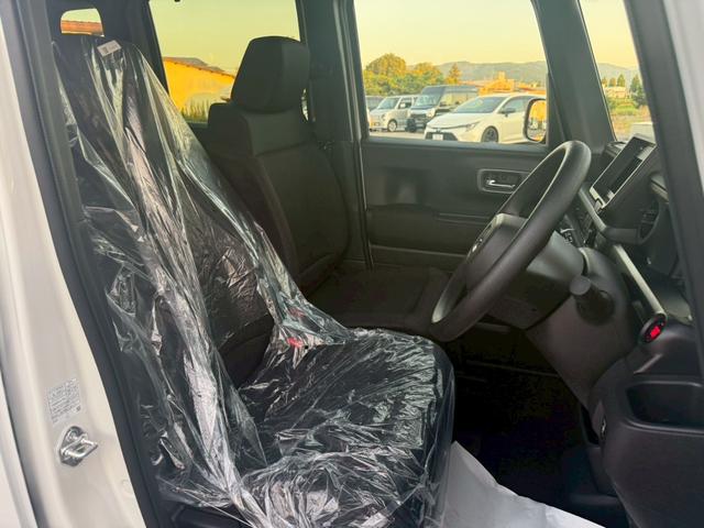 Honda N-BOX CUSTOM 2025