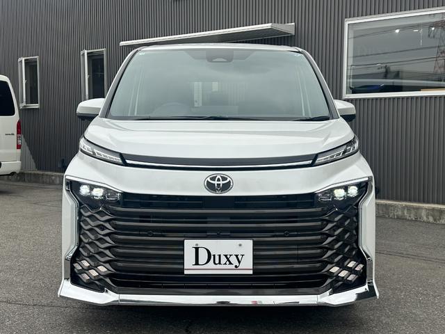 Toyota VOXY 2026
