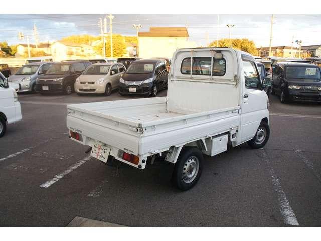 Nissan CLIPPER TRUCK 2006
