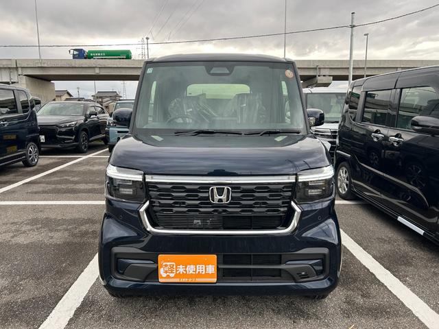 Honda N-BOX CUSTOM 2025