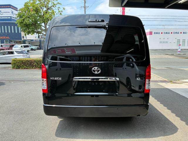 Toyota HIACE WAGON 2026