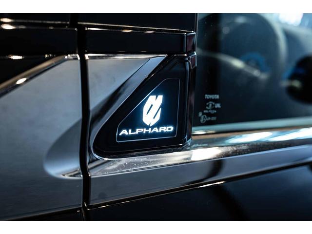 Toyota ALPHARD HYBRID 2024