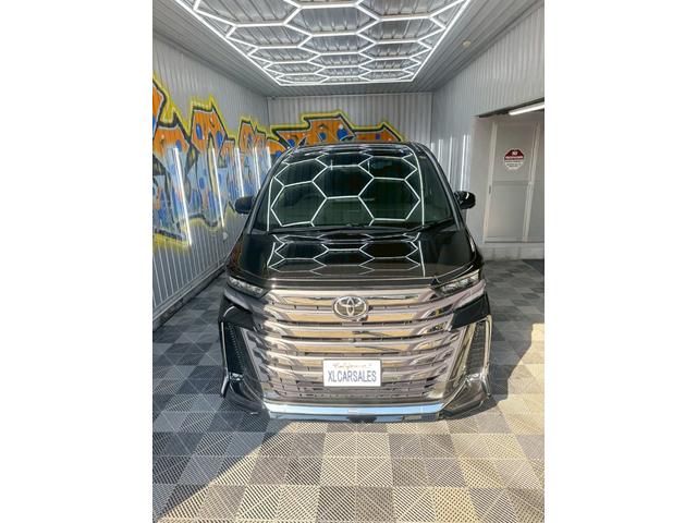 Toyota VELLFIRE HYBRID 2025