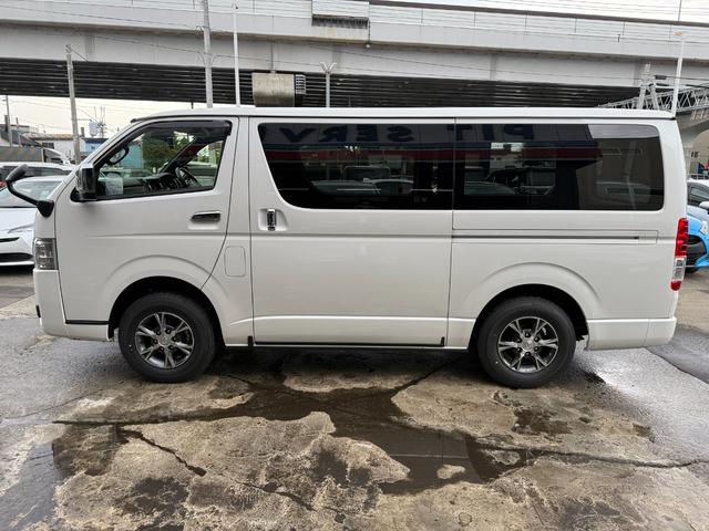 Toyota HIACE VAN 2025