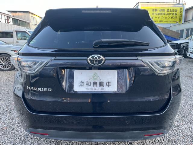 Toyota HARRIER 2016
