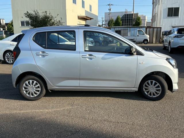 Daihatsu MIRA E:S 2025