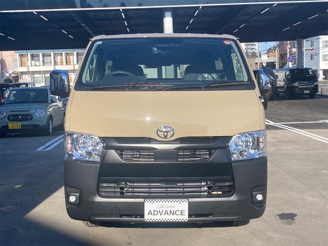 Toyota HIACE VAN 2025