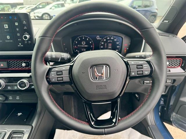 Honda CIVIC 2025