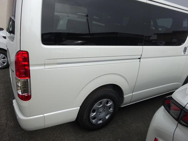 Toyota HIACE VAN 2025