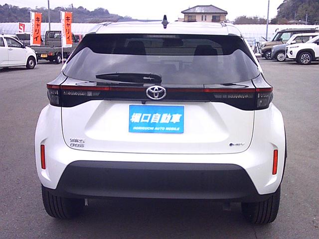 Toyota YARIS CROSS 2025