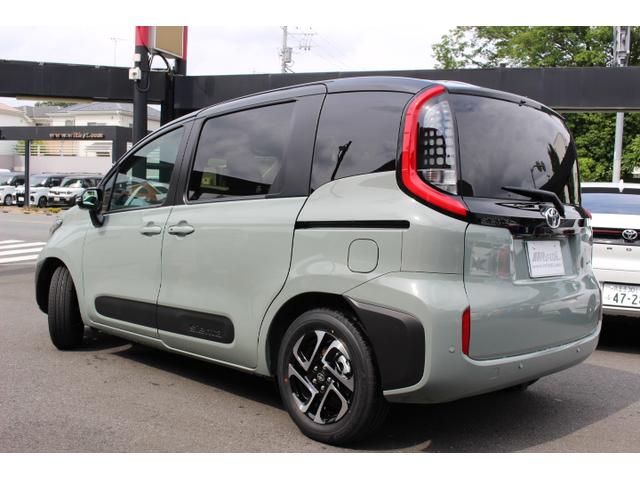 Toyota SIENTA 2026