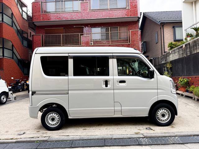 Nissan NV100 Clipper Van 2022