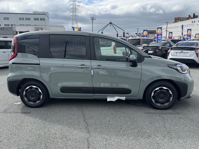 Toyota SIENTA 2026