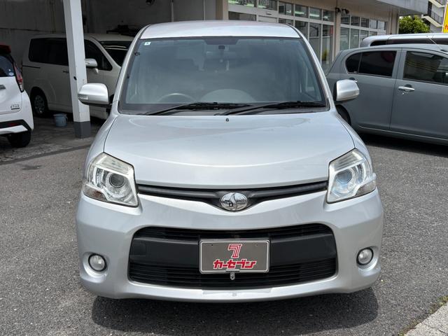 Toyota SIENTA 2012