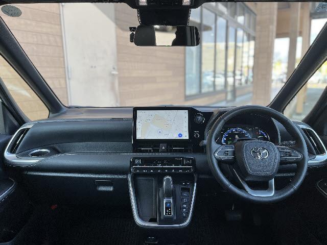 Toyota NOAH 2024