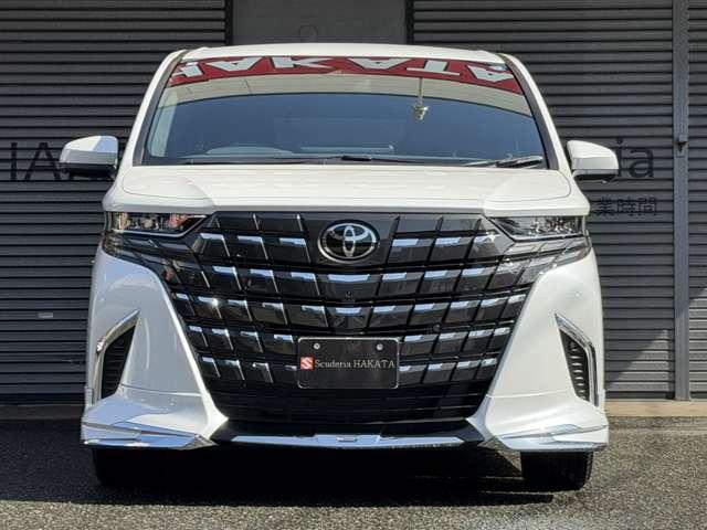 Toyota ALPHARD HYBRID 2026