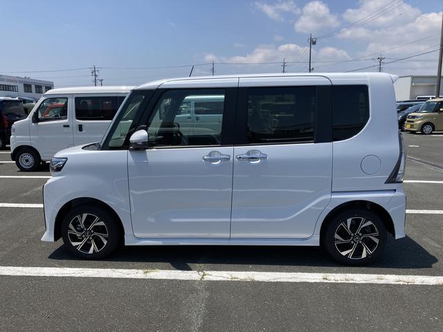 Daihatsu TANTO 2025