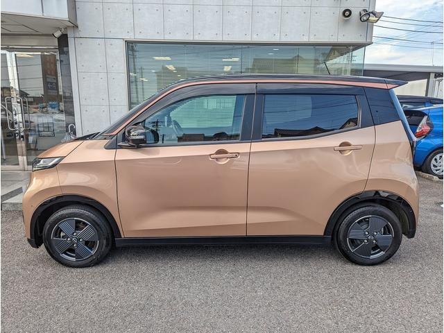 Nissan SAKURA 2023