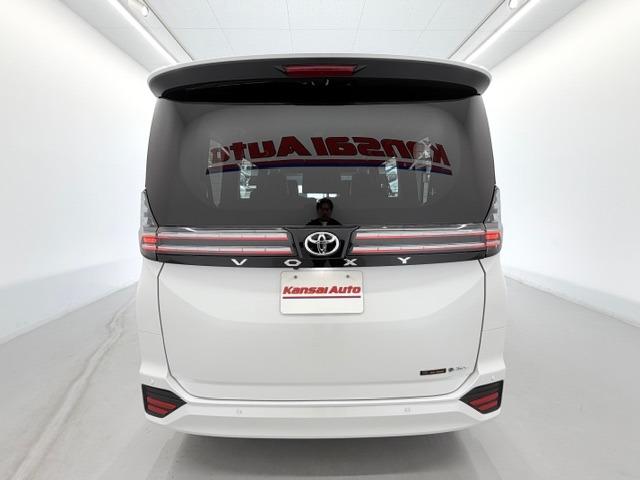 Toyota VOXY 2026